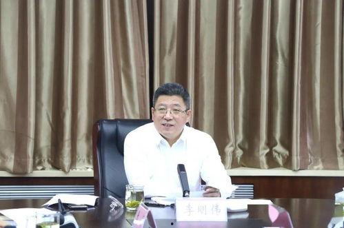 吃瓜博主娱乐圈讲故事,吃瓜博主揭秘明星那些事儿