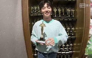 吃瓜娱乐陈立农,揭秘娱乐圈幕后故事